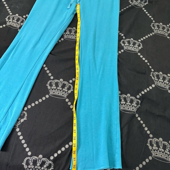 PINK Victoria's Secret Turquoise Leggings - Picture 4 of 6